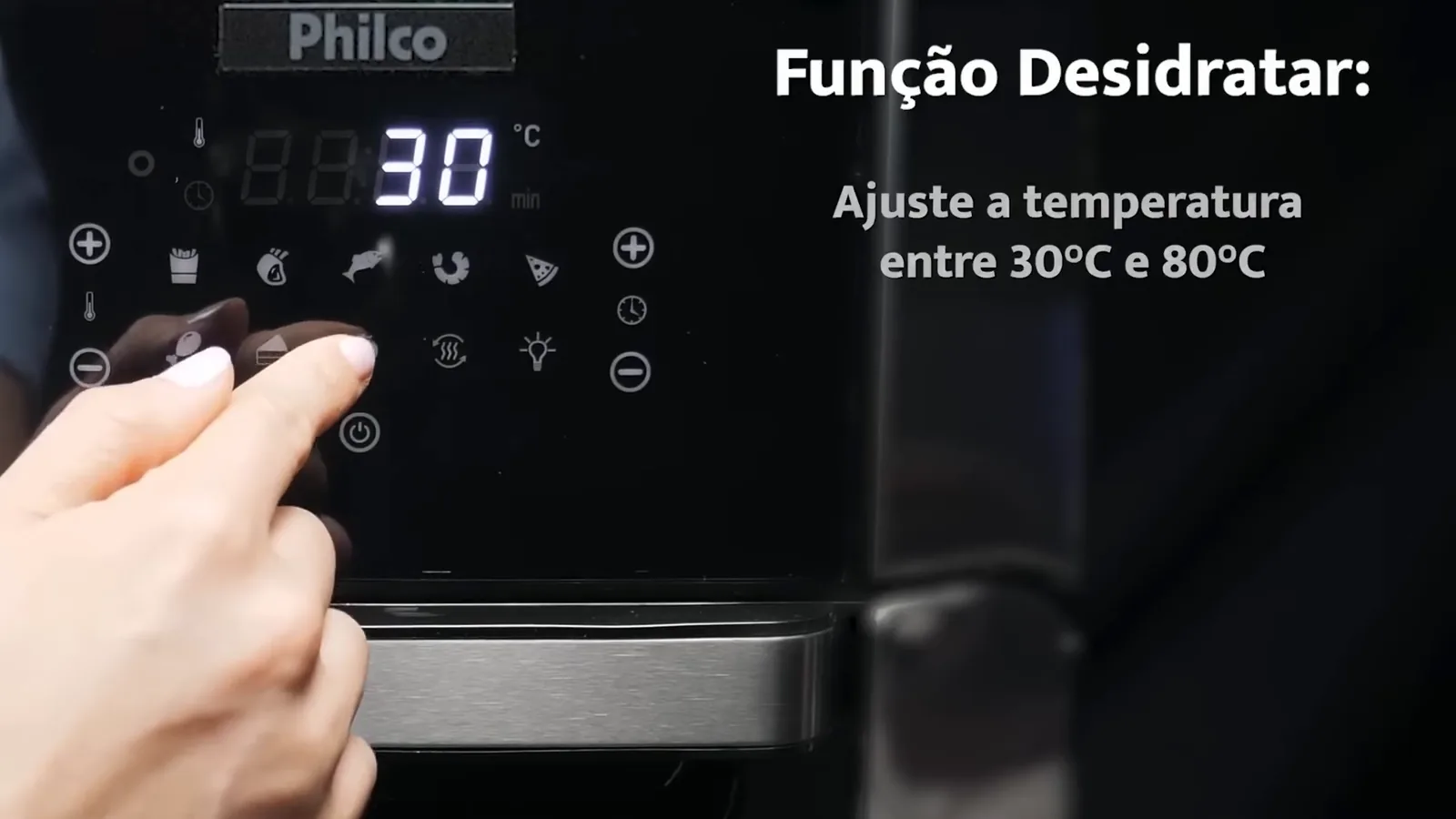 Painel touch ajustando a função de desidratação a trinta graus