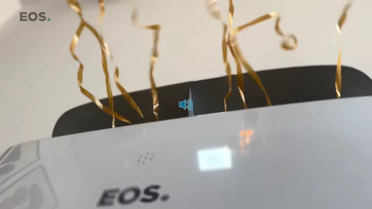 Ar-condicionado portátil EOS Slim em funcionamento contínuo soprando forte ventilação