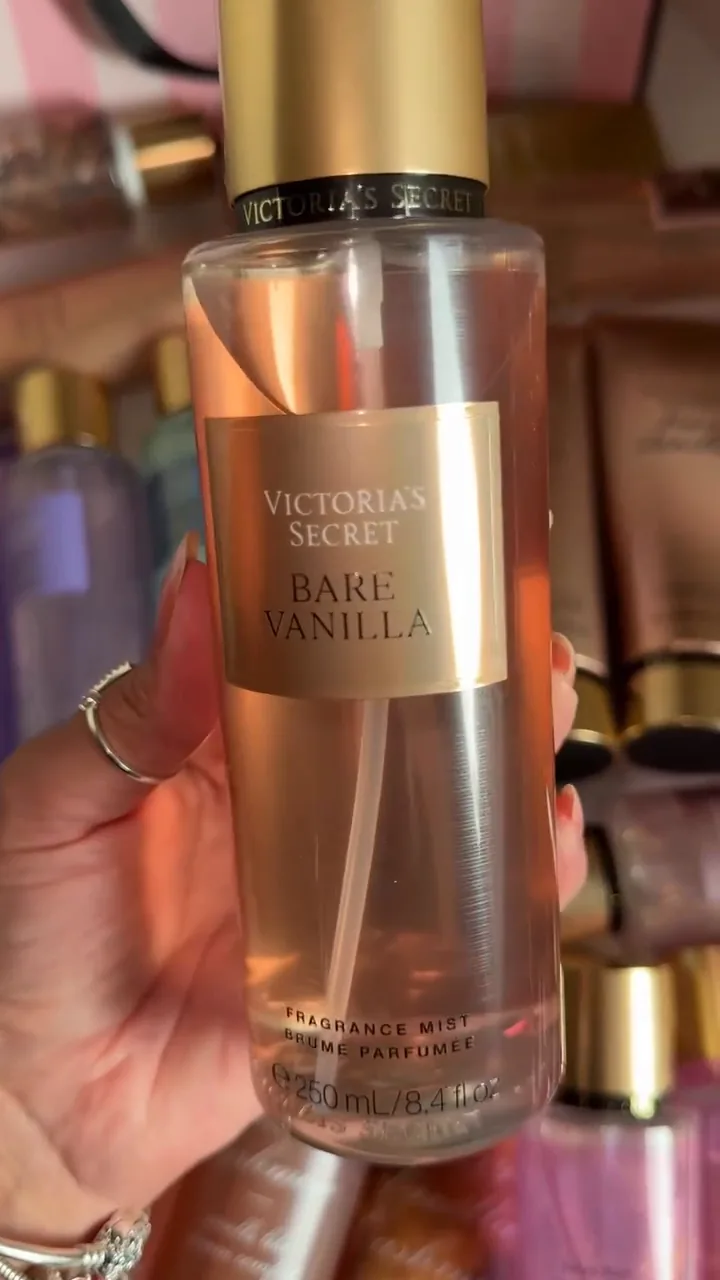 Frasco de 250 ml do body splash Bare Vanilla Victoria's Secret