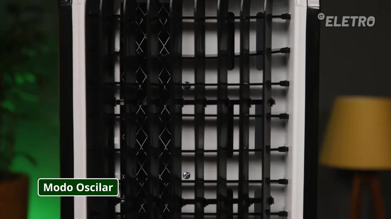 Climatizador Mondial Fresh Air com aletas internas oscilando horizontalmente