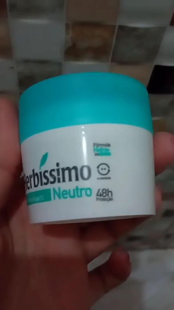 Embalagem do desodorante antitranspirante em creme Herbíssimo Neutro de 55g