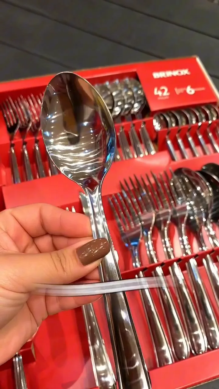 Colher de mesa em aço inox do faqueiro Brinox Turim
