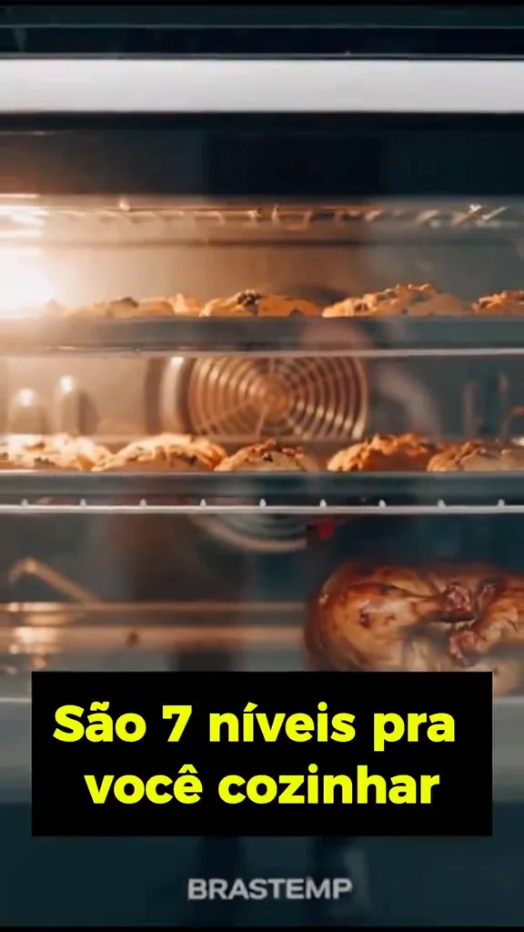 Forno Brastemp assando receitas em diferentes níveis com ventilação