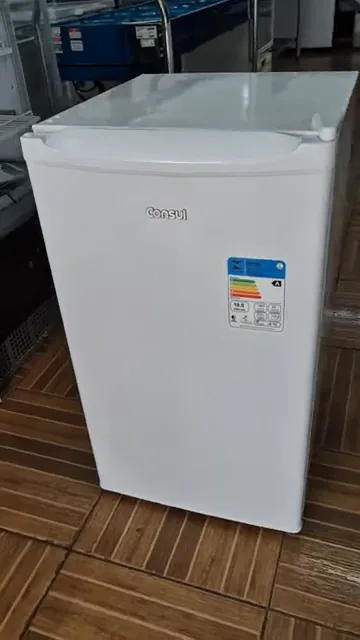 Frigobar Consul 117 litros com porta fechada em acabamento branco