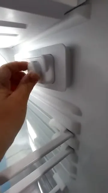 Ajuste do botão de temperatura com iluminação LED interna ligada