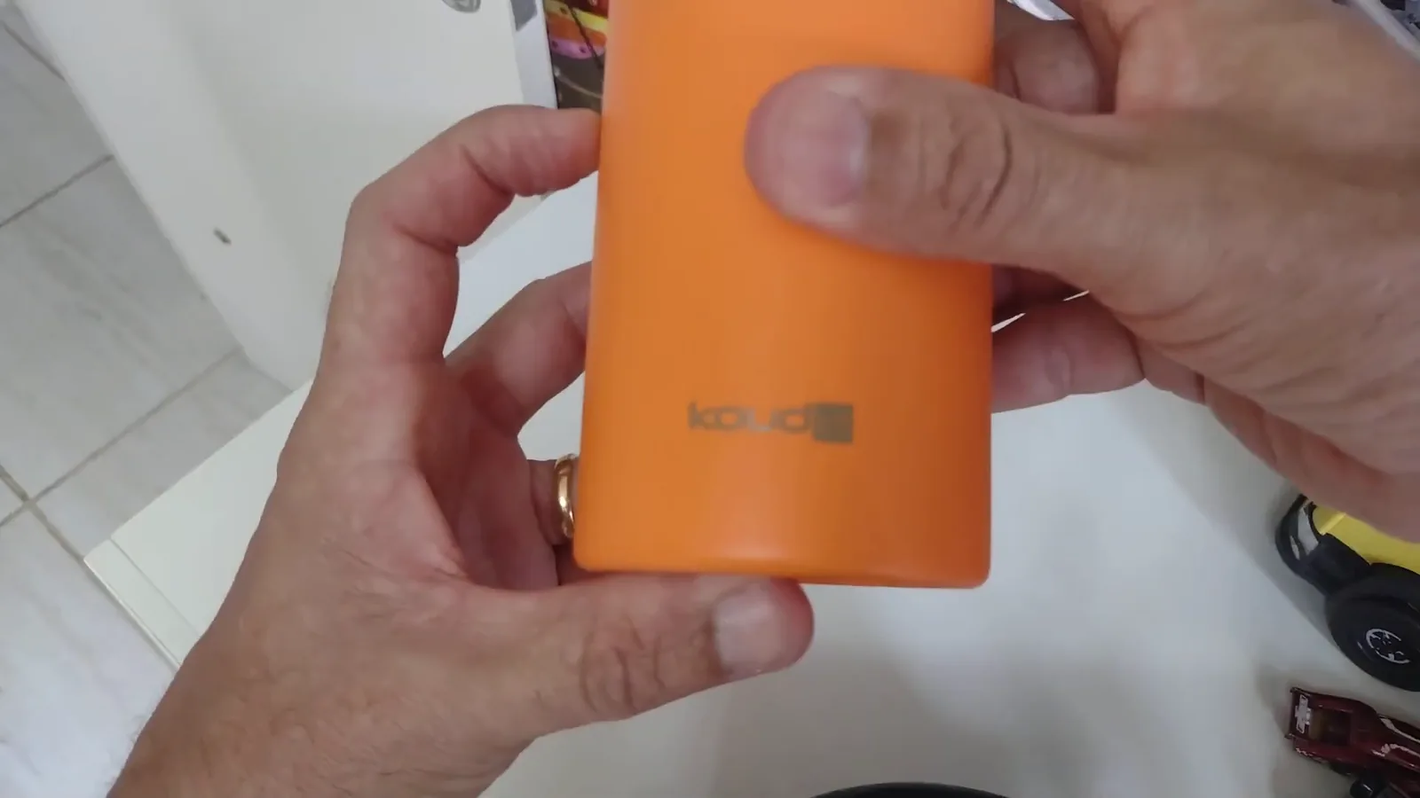Garrafa térmica Kouda Ladakh com pintura fosca resistente a riscos