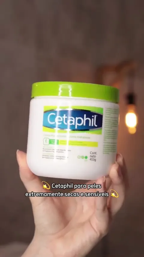Pote de creme hidratante Cetaphil para pele extremamente seca