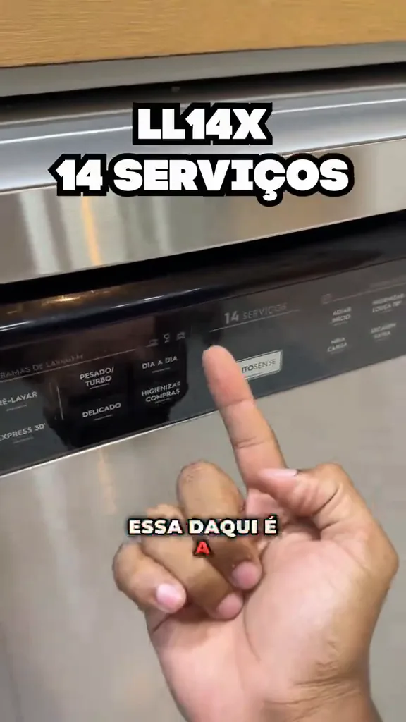 Painel de controle da lava-louças com programas AutoSense e Higienizar Compras