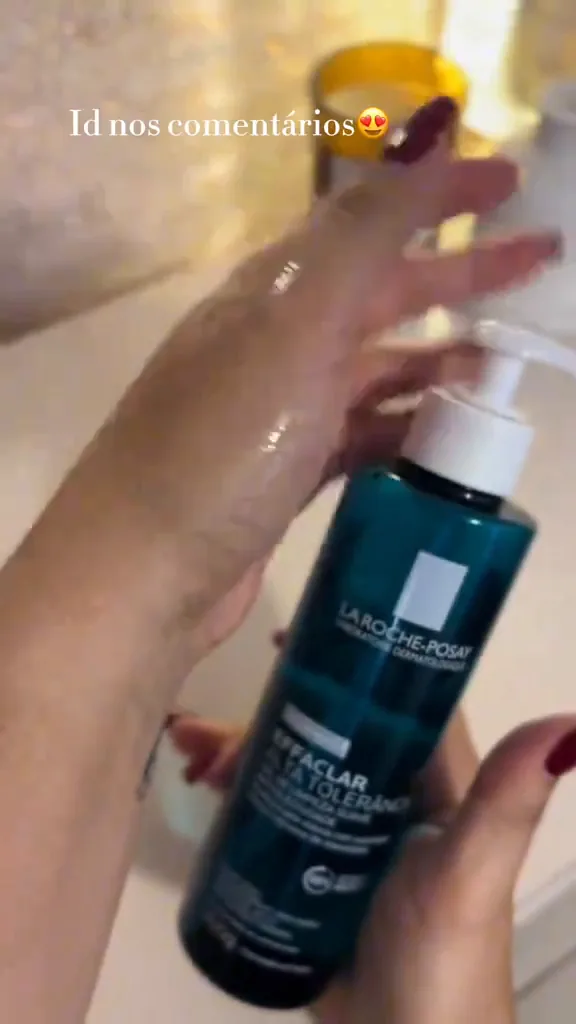 Frasco de trezentos gramas com válvula pump do sabonete facial