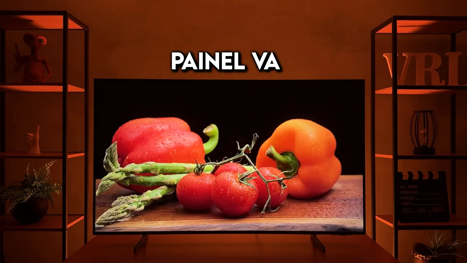 Smart TV Samsung exibindo imagem de vegetais com cores vibrantes