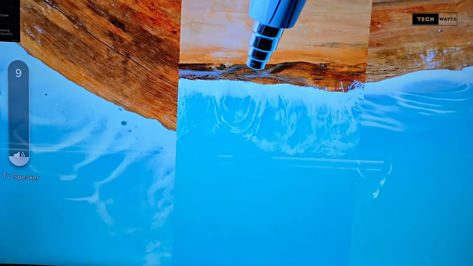 Reprodução de imagens em resolução 4K com cores vibrantes na tela