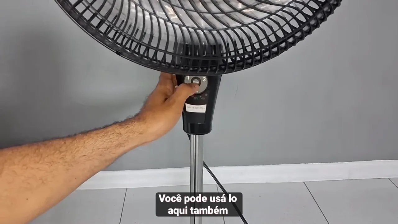 Ajuste de velocidade no painel tátil com o ventilador ligado