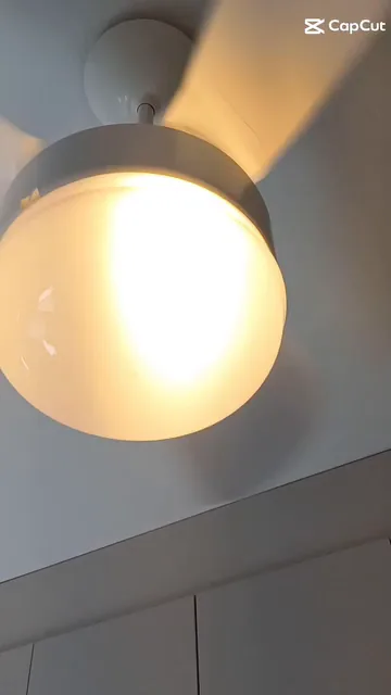 Ventilador de teto Ventisol Fênix 370 em funcionamento no teto