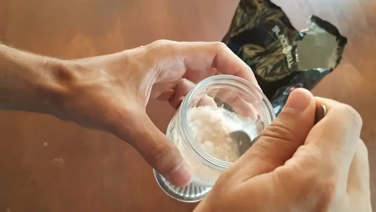 Teste de diluição do whey protein Black Skull em água