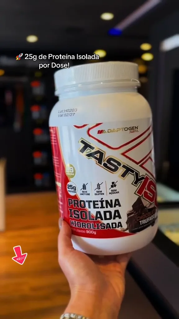 Embalagem de Tasty Iso Adaptogen com informações de 25g de proteína