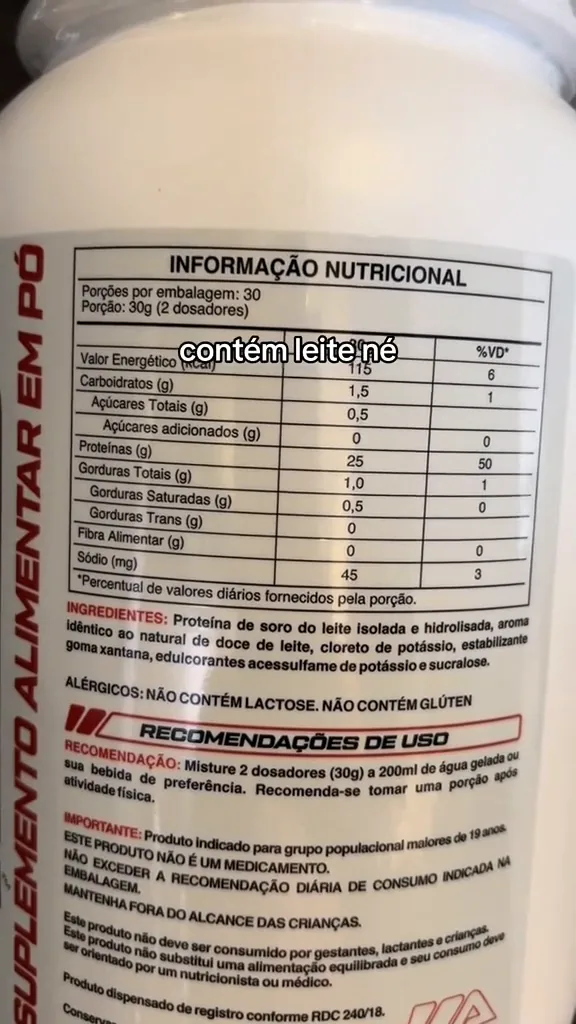 Tabela nutricional da embalagem do whey protein Tasty Iso